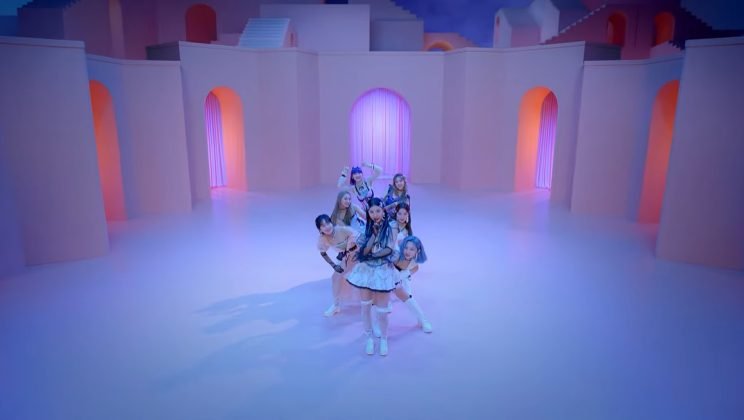 ICHILLIN’ are full of energy in ‘Play Hide & Seek’ MV