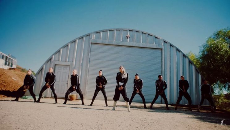 CL is full of sass in ‘Chuck’ MV