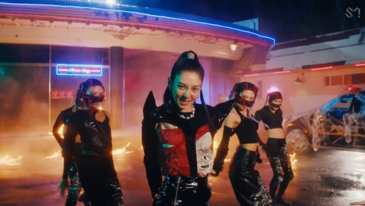 Girls’ Generation’s Hyoyeon released EDM-heavy MV for ‘DEEP’