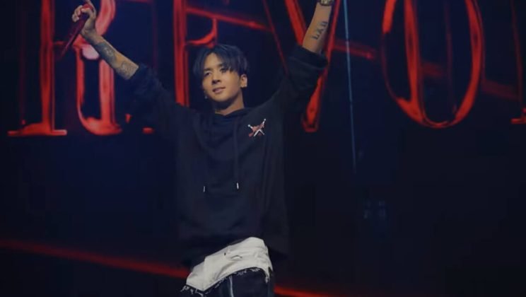 Ravi takes fans behind the scenes of recent concert in MV for ‘KISS YOU’