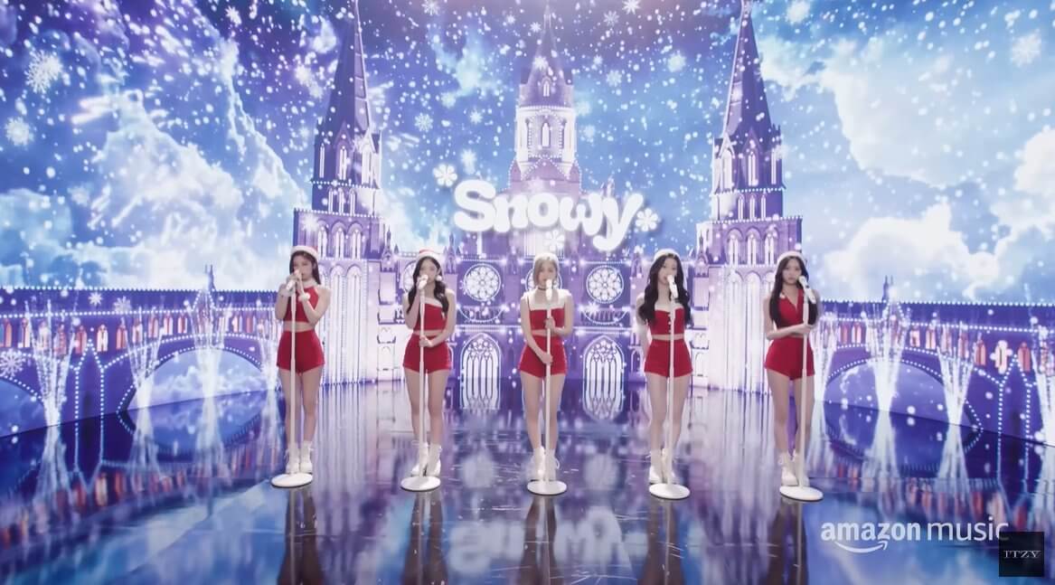 Knewsinfo ITZY drop live Christmas performance MV for 'Snowy'