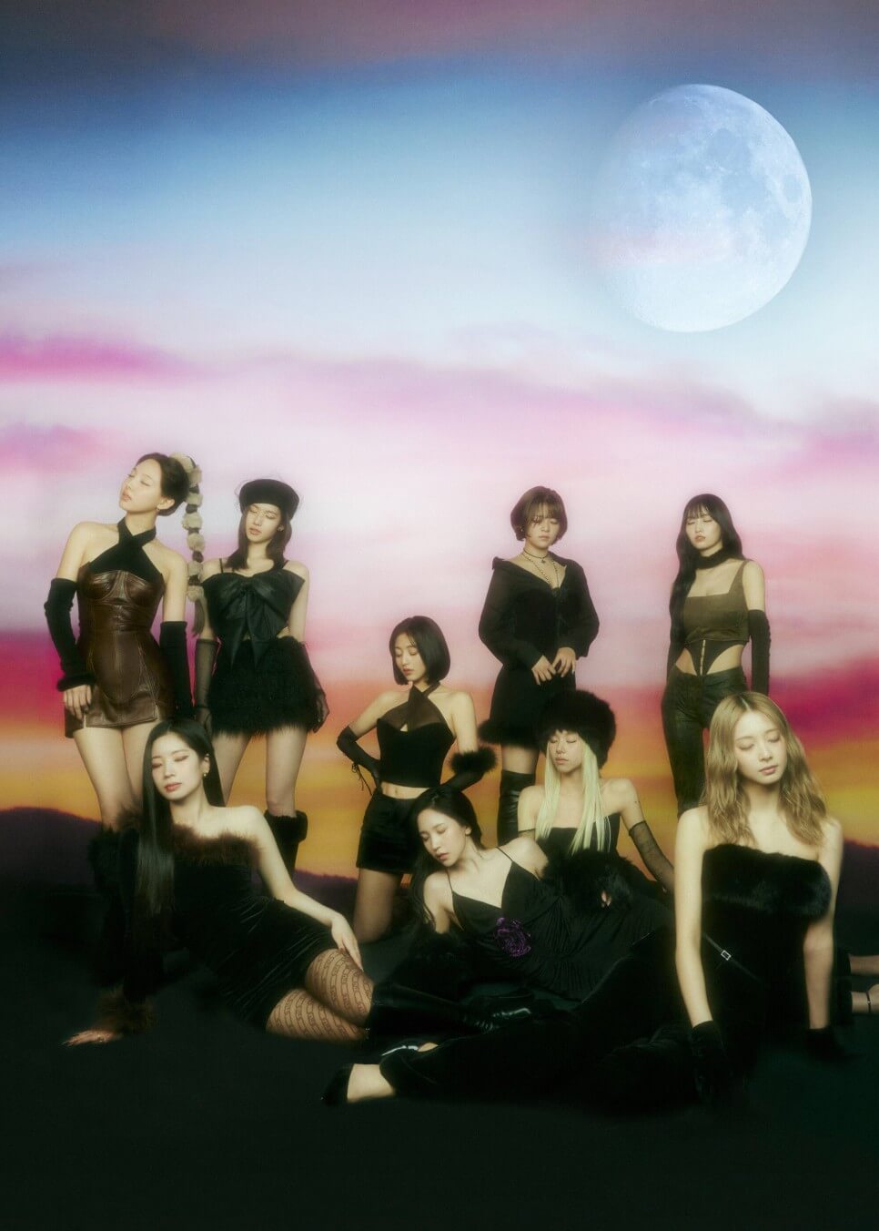 Knewsinfo TWICE MOONLIGHT SUNRISE