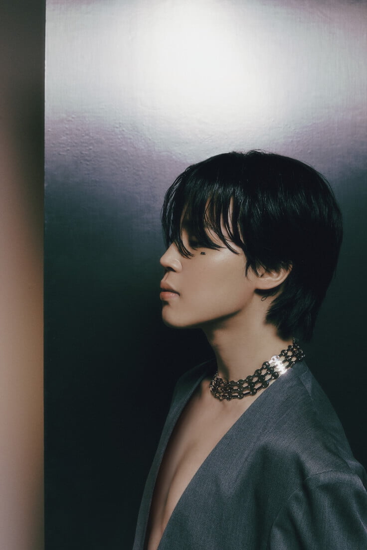 Knewsinfo BTS's Jimin seeks escape in 'Like Crazy' MV