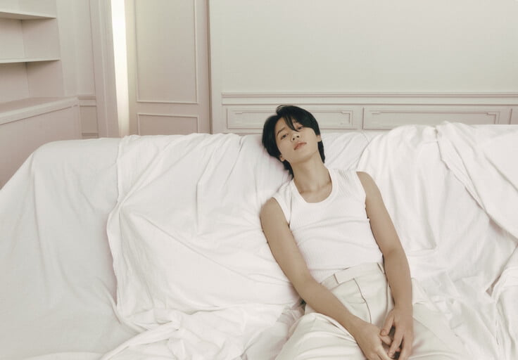 Knewsinfo BTS's Jimin seeks escape in 'Like Crazy' MV