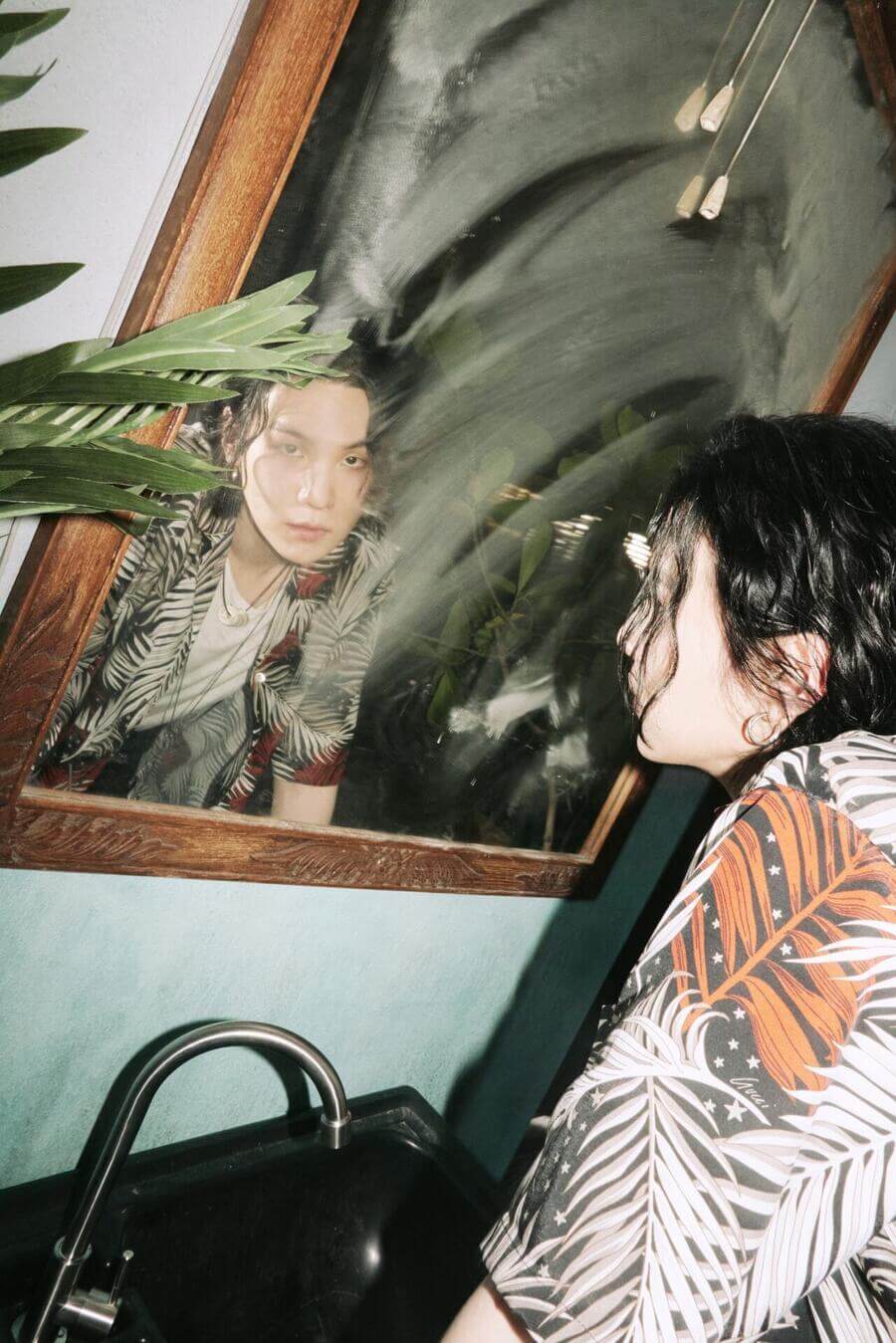 Knewsinfo Agust D (BTS's SUGA) drops rogue 'Haegeum' MV