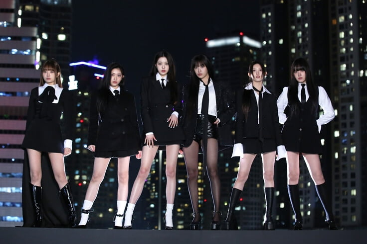 Knewsinfo IVE celebrates their individuality in MV for 'I AM'