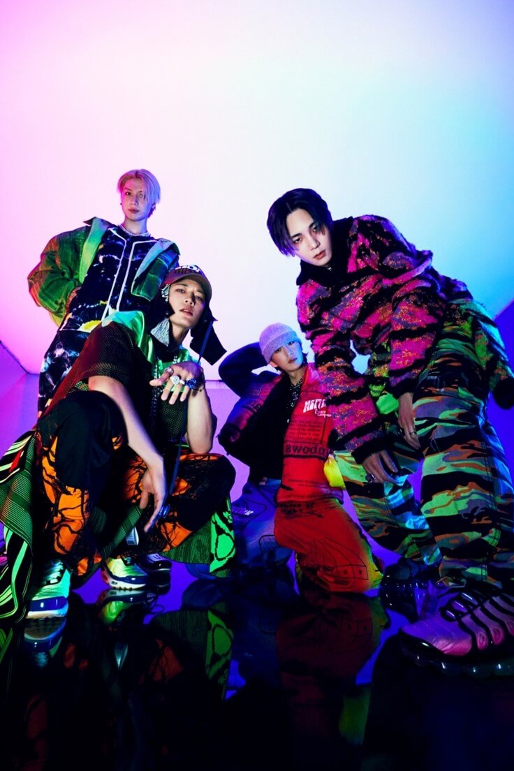 Knewsinfo SHINee makes their highly anticipated return with 'HARD' MV