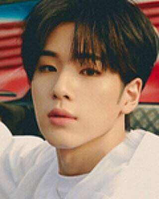 knews.info K-POP  8turn4.jpg