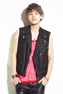 knews.info K-POP  beeshuffle1.jpg