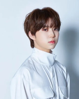 knews.info K-POP  hifiunicorn4.jpg